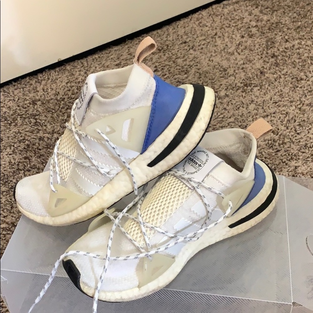 ADIDAS Sneaker